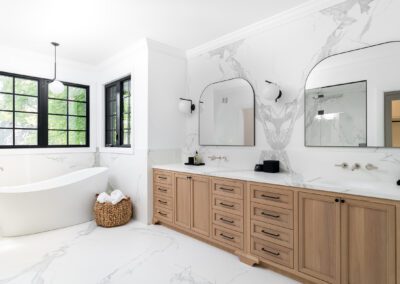 Brownstone Estates - Suite Six Design. Photo by Mosaik Design